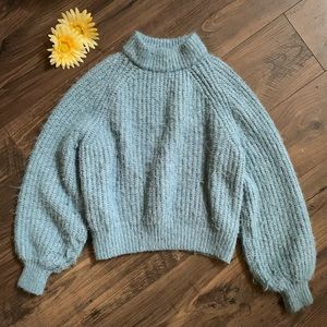 Universal Thread light blue chunky sweater medium